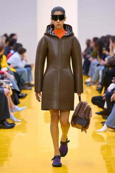 Look 36